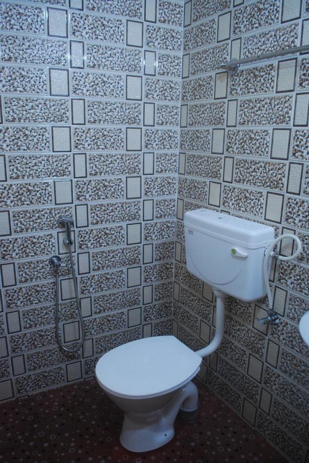 Hotel Jebasakthy Kanjakumari Kültér fotó