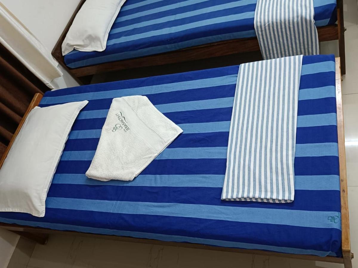 Hotel Jebasakthy Kanjakumari Kültér fotó